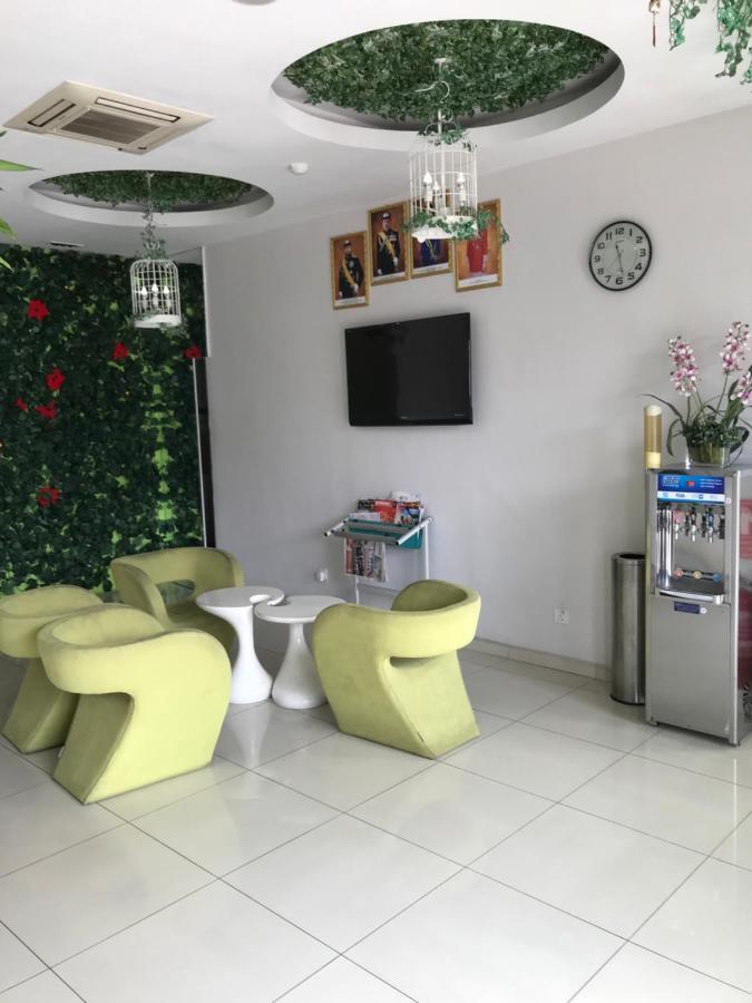 Goody Hotel ยะโฮร์บาห์รู ภายนอก รูปภาพ